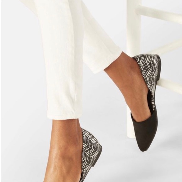NIB JustFab Maya Zebra Flats Sz8 - Picture 5 of 6